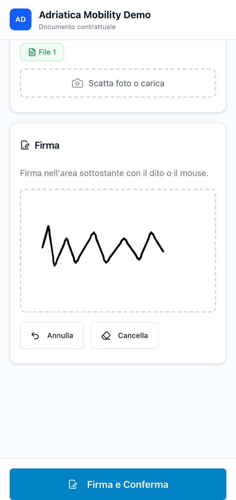 Firma online ViaModo su smartphone: area firma e pulsante di conferma